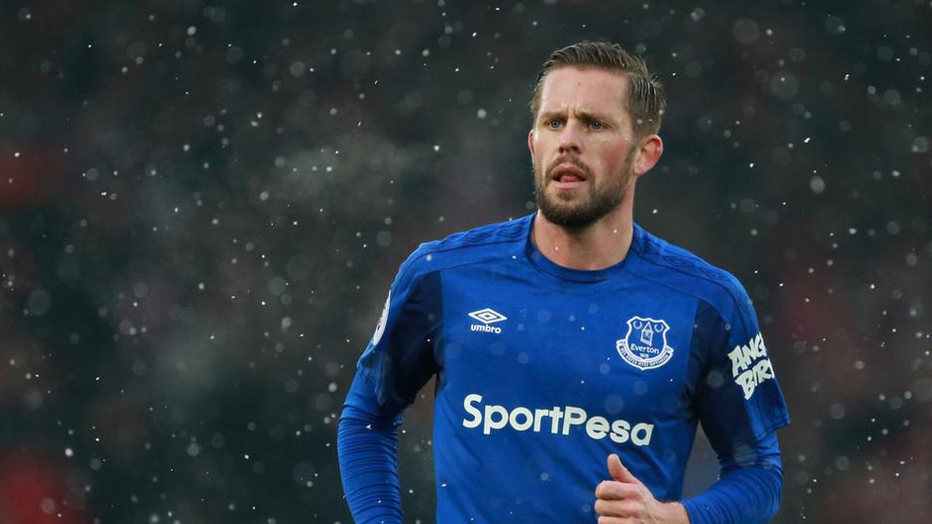 全明星赛首回合激情夜！奥斯梅恩里突外投，多特蒙德血战阿森纳